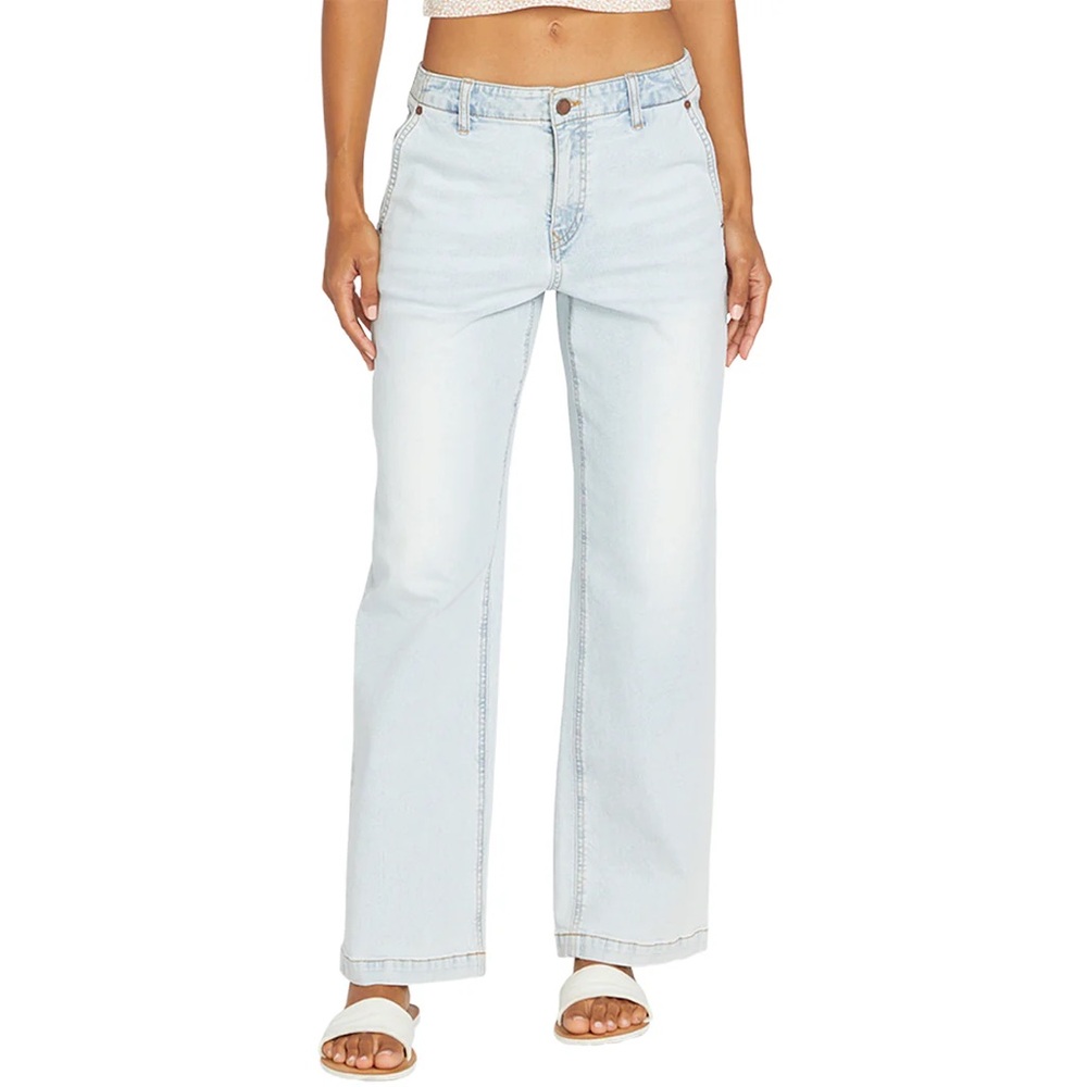 Volcom Women's 1991 Stoned Low Rise Jeans 
Size 27